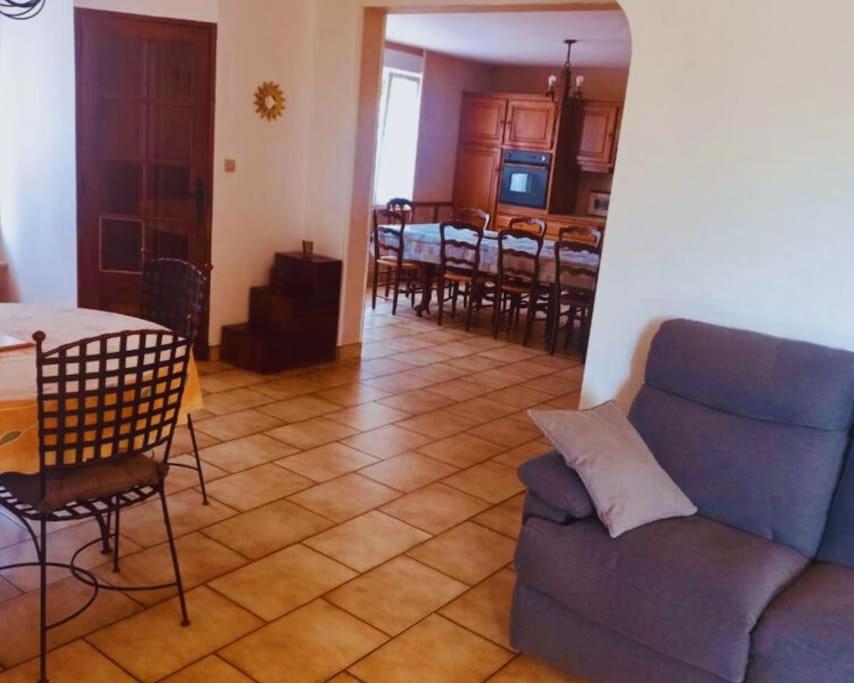 Maison En Pierre Au Milieu Du Bocage Coulouvray-Boisbenâtre Dış mekan fotoğraf